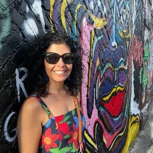 Meet your Posher, Amy